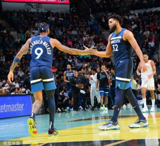 斯曼告诉他 斯曼告诉他